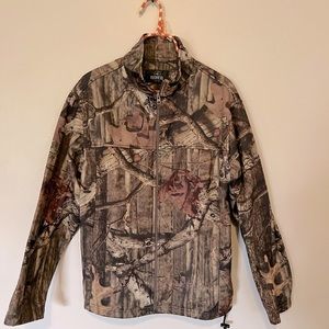 RedHead full zip camo jacket with drawstrings. Size S